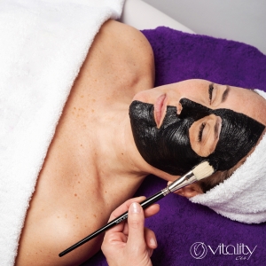 Carbon Cream Detoxifying Carbon Mask